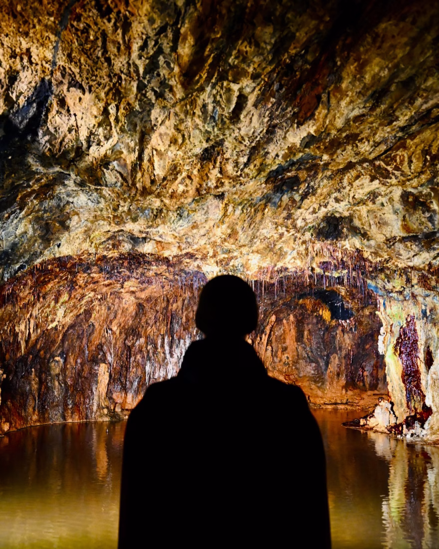 Flo in den Saalfelder Feengrotten in Thüringen