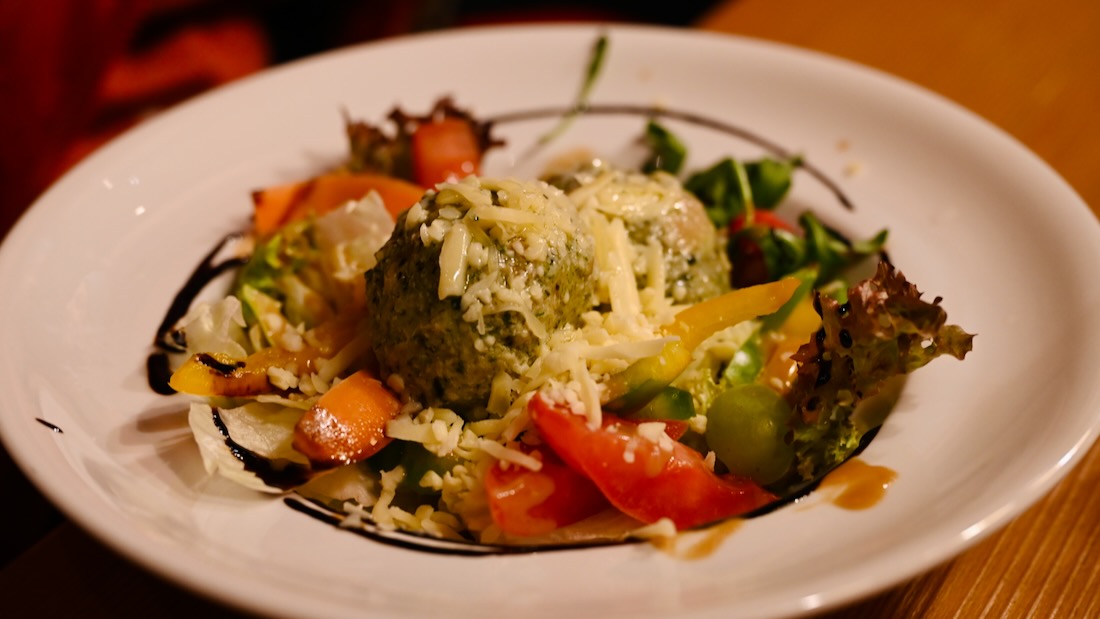 Spinatnödel im Puchtlers Deutscher Adler in Bischofsgrün