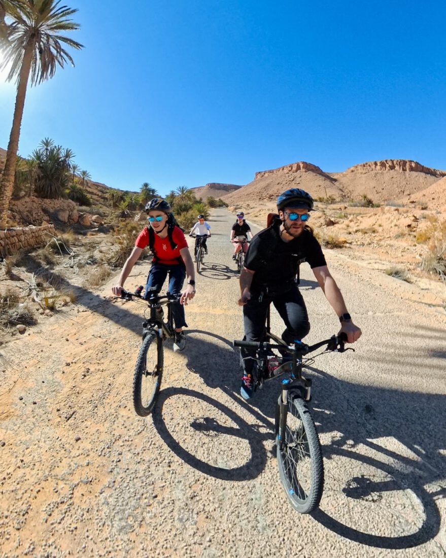 Mit dam Fahrrad von Douriet nach Chenini in Tunesien