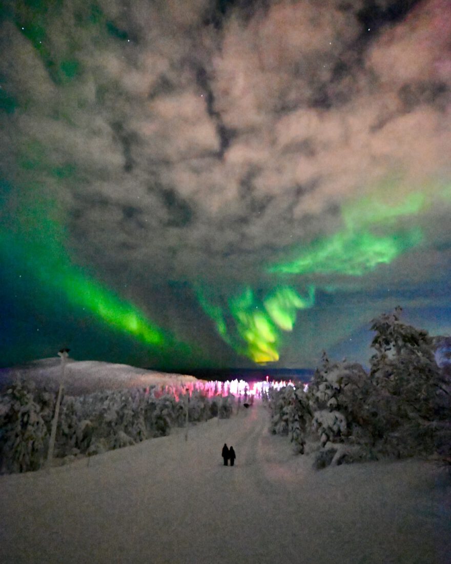 Nordlichter auf dem Berg Levi