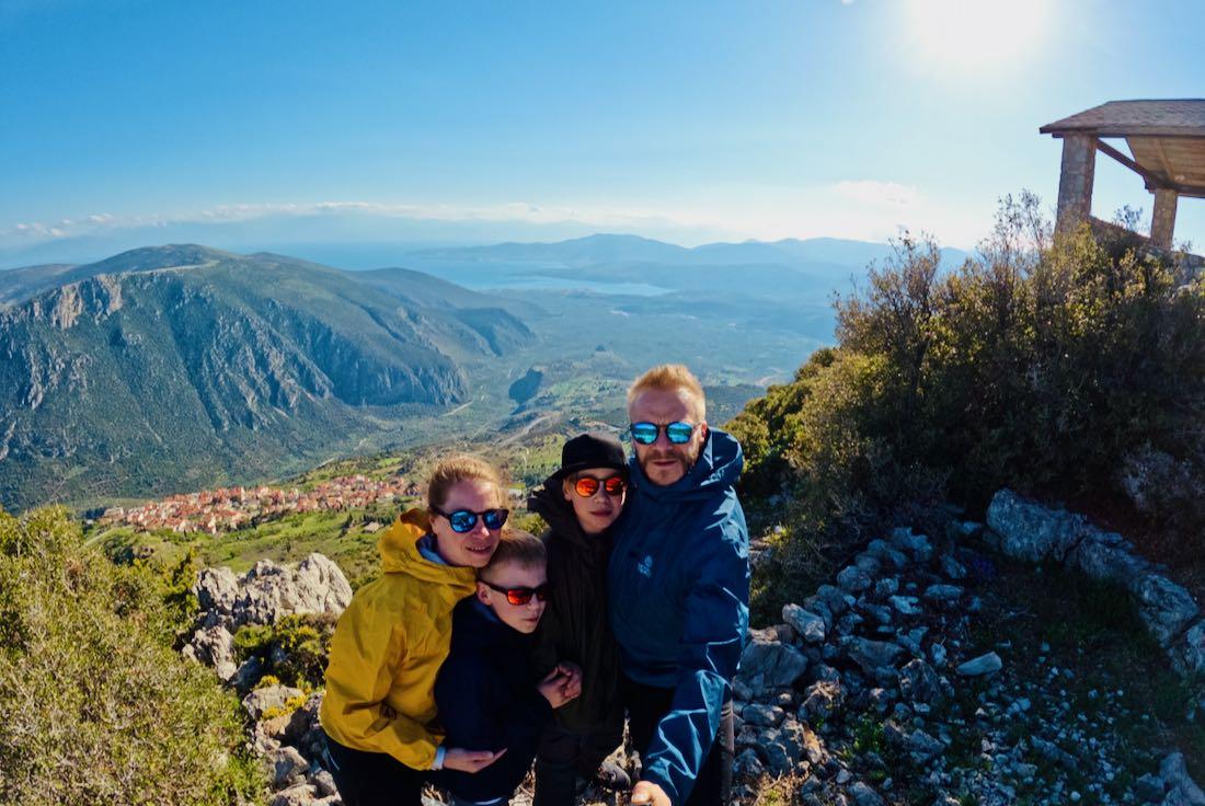 Auf dem Berg in Delphi in Griechenland