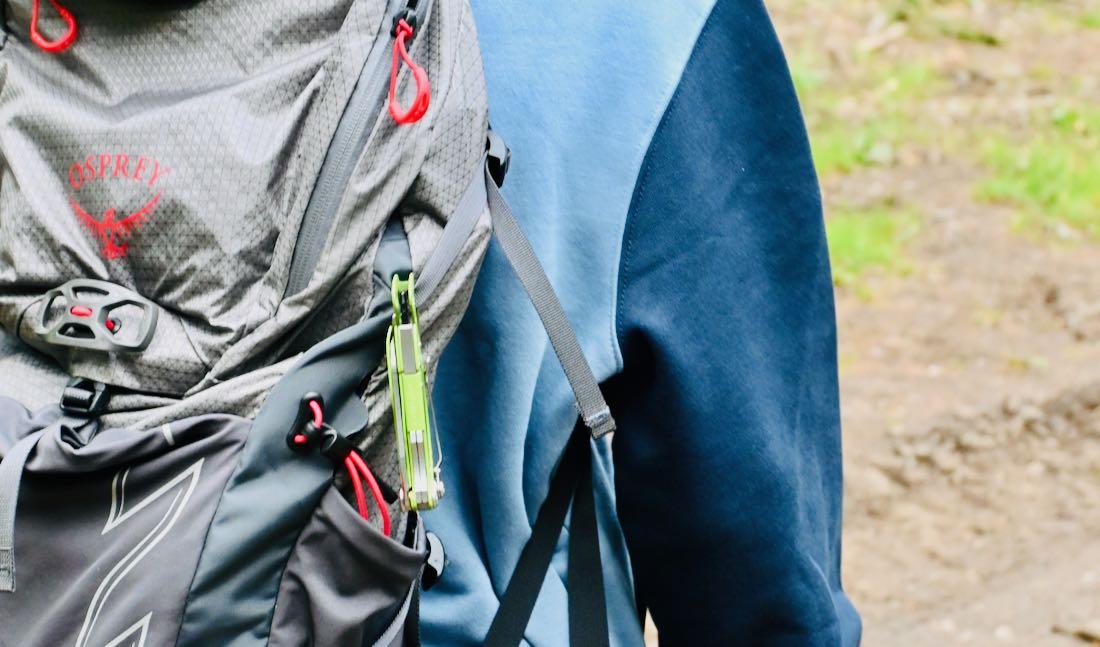 Das Skeletool am Rucksack