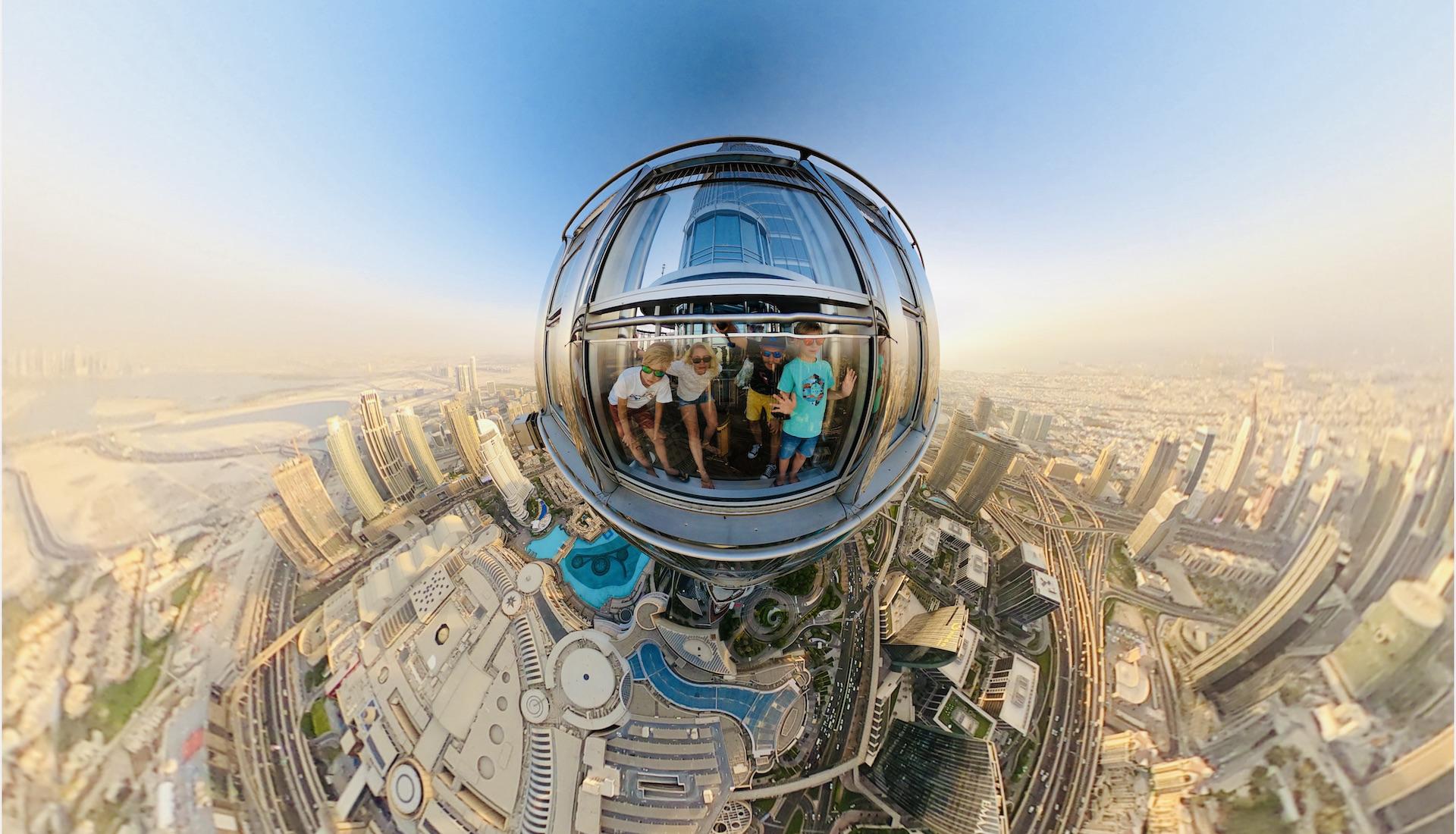 Dubai Burj Khalifa - Fravely