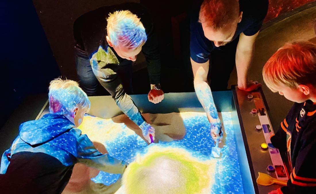 QLANDIA - Geo-Experiment