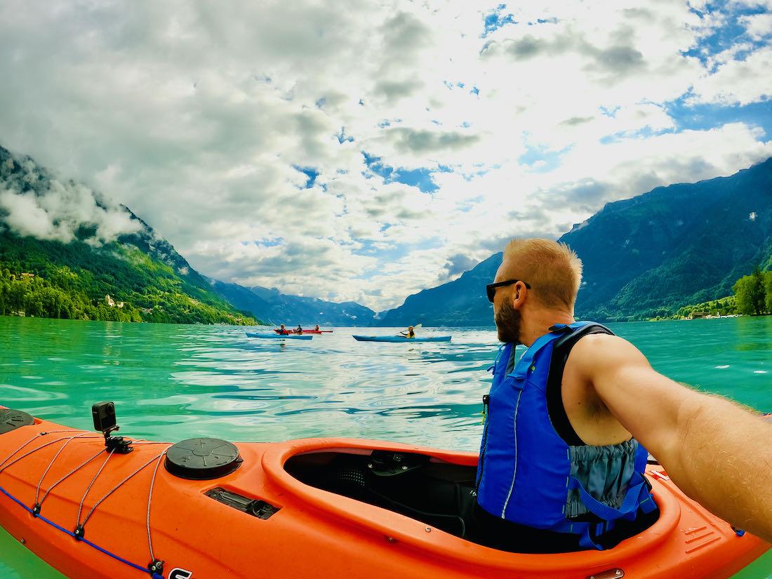 Kayak auf dem Brienzer See