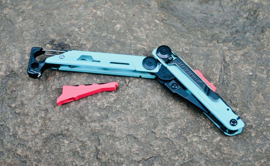 Leatherman Signal Pfeifel