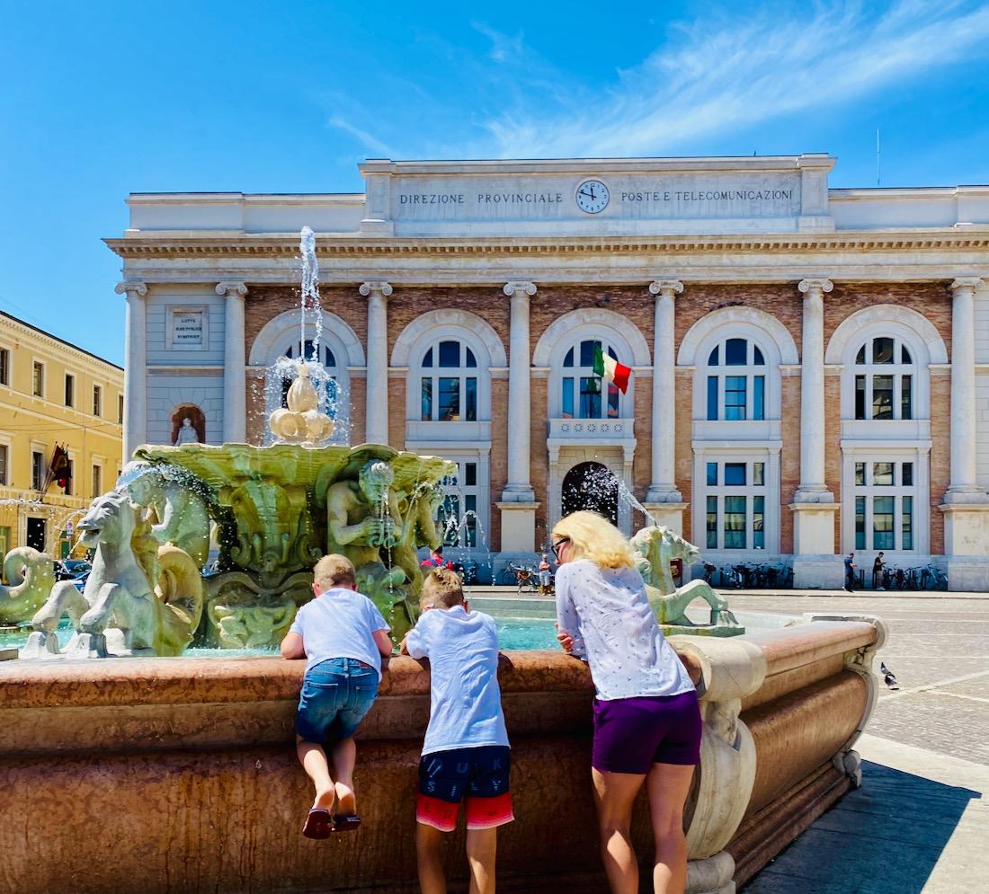Pesaro - Piazza del Popolo