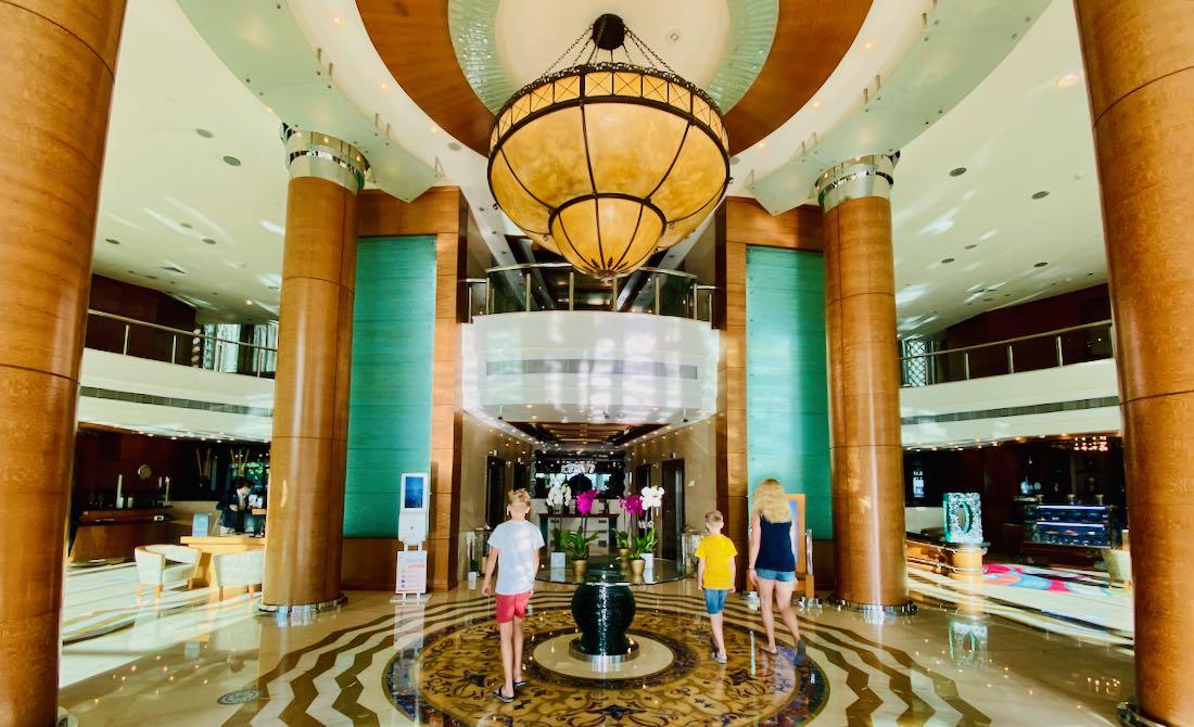 Swissotel Al Murooj - Dubai