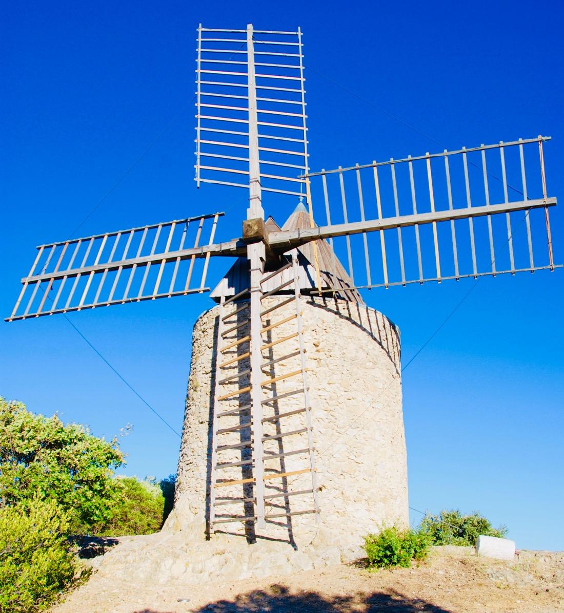 Windmühle Grimaud in Südfrankreich