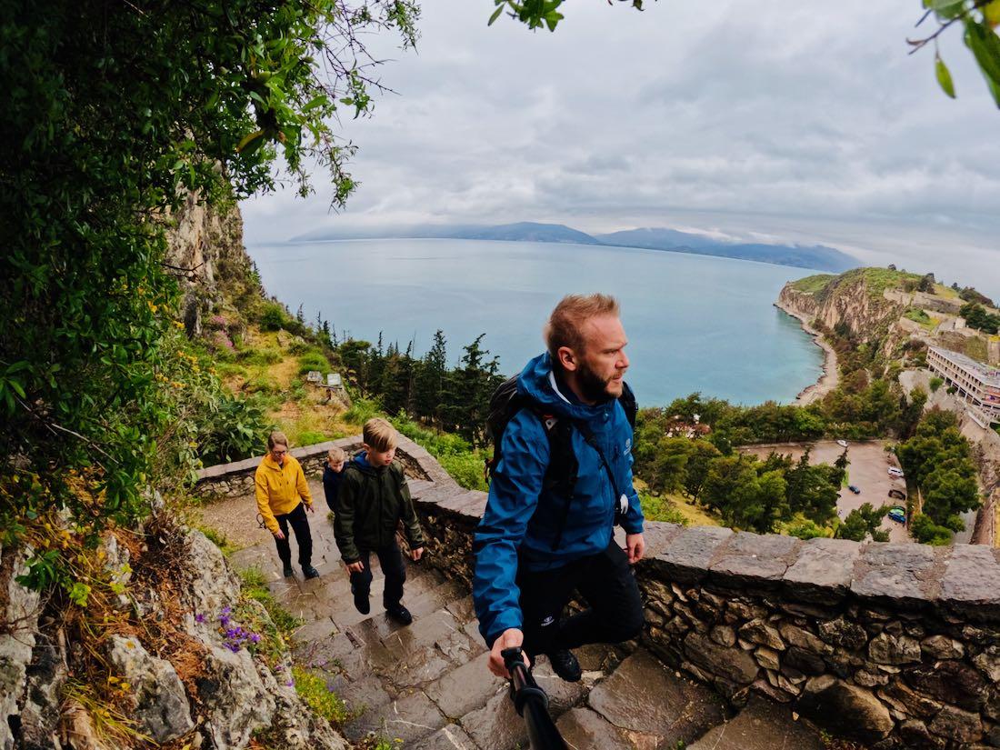 Wir klettern 1000 Stufen hinauf zur Festung Palamidi in Nafplio