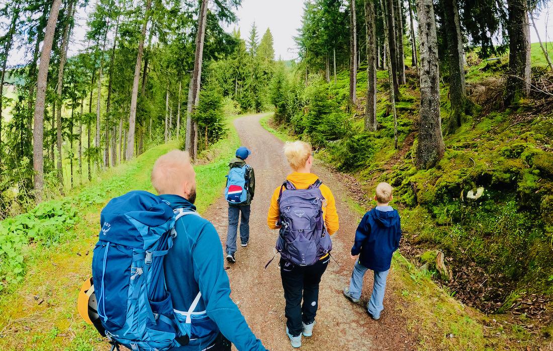 Wir wandern die Hohe Salve hinauf